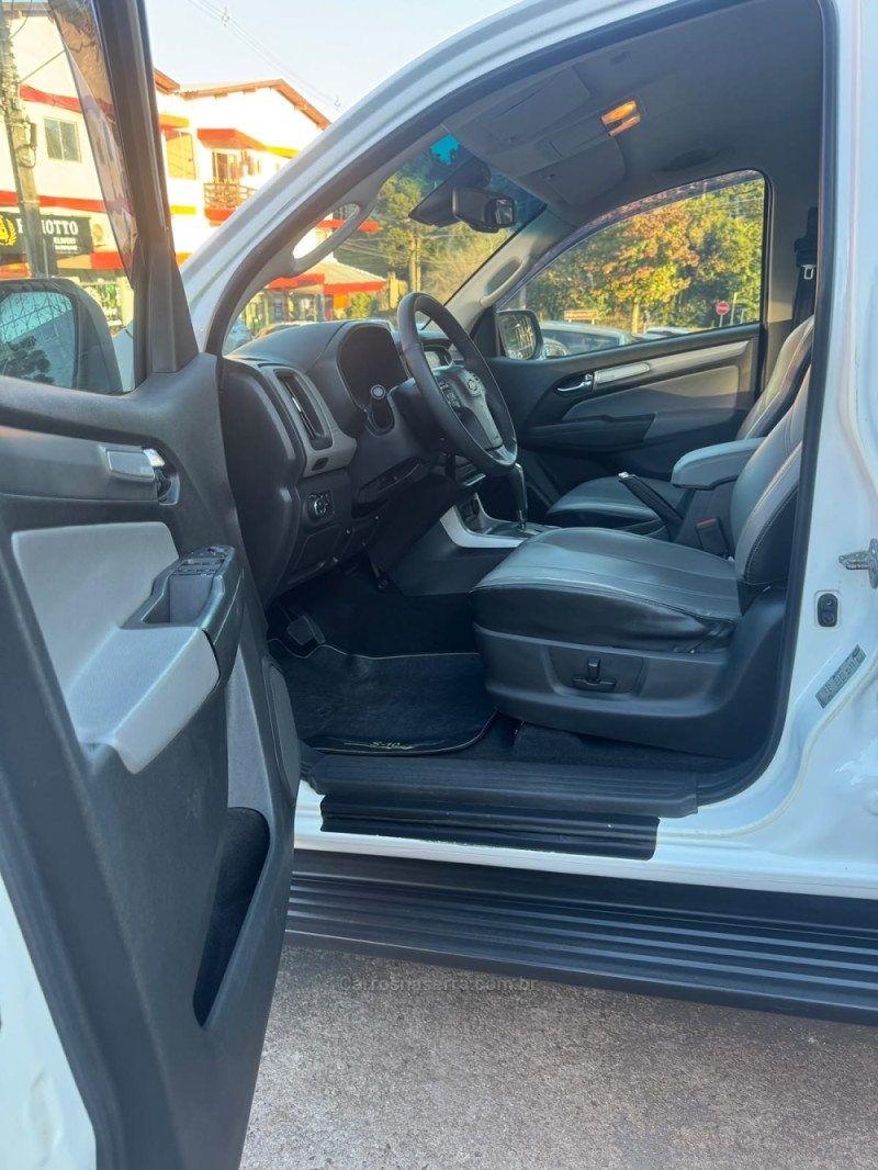 S10 2.8 LTZ 4X4 CD 16V TURBO DIESEL 4P AUTOMÁTICO - 2017 - SãO FRANCISCO DE PAULA