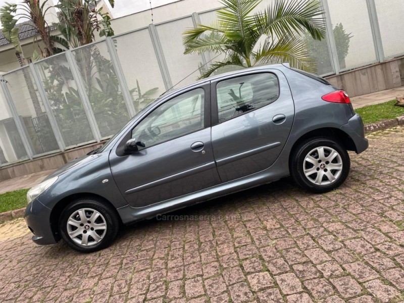 207 1.4 XR 8V FLEX 4P MANUAL - 2009 - PORTO ALEGRE