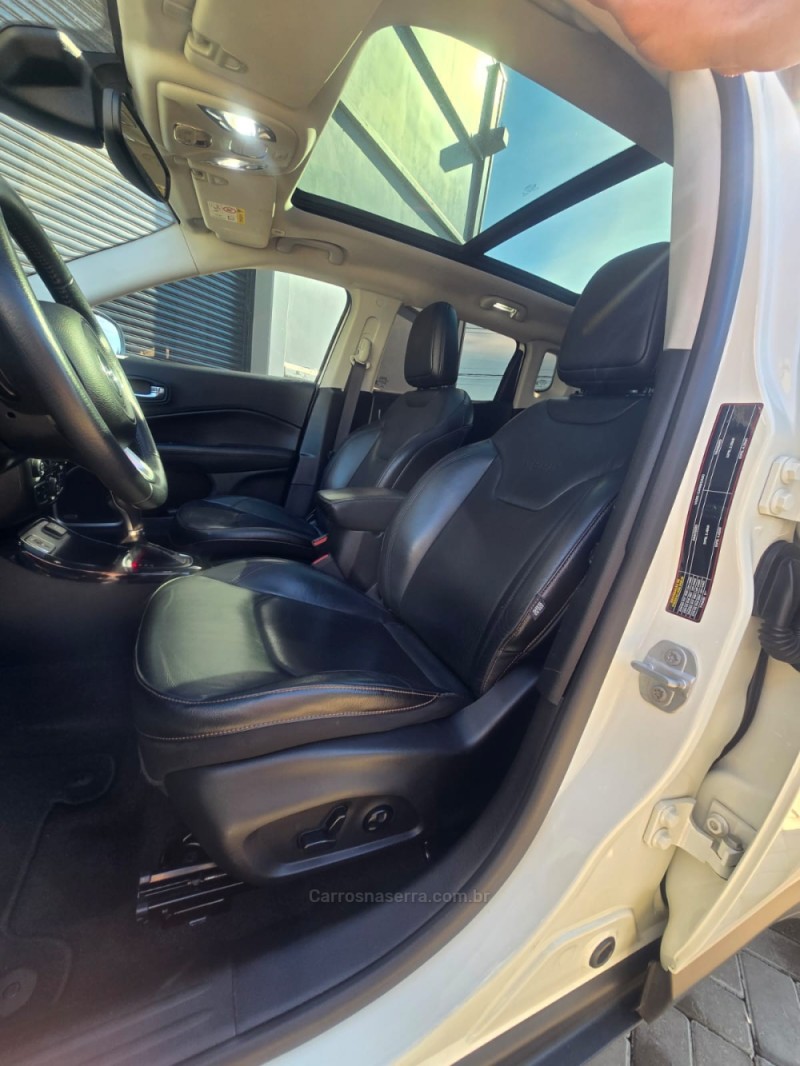 COMPASS 2.0 16V FLEX LIMITED AUTOMÁTICO - 2020 - LAJEADO