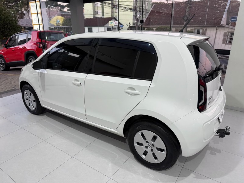 UP 1.0 MPI MOVE UP 12V FLEX 4P MANUAL - 2015 - CAXIAS DO SUL