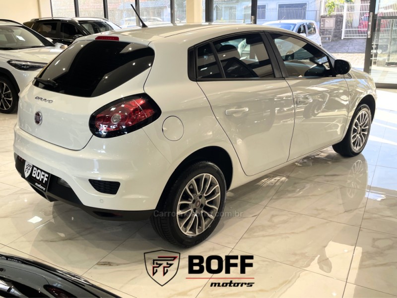 BRAVO 1.8 ESSENCE 16V FLEX 4P MANUAL - 2016 - CAXIAS DO SUL