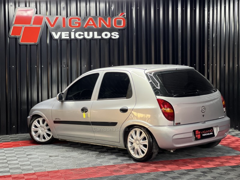 CELTA 1.0 MPFI SPIRIT 8V FLEX 4P MANUAL - 2005 - CAXIAS DO SUL