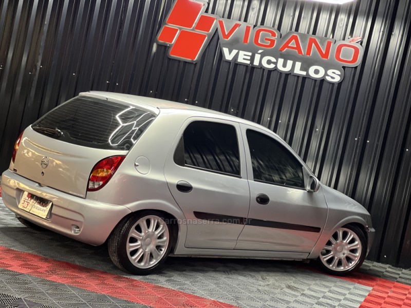 CELTA 1.0 MPFI SPIRIT 8V FLEX 4P MANUAL - 2005 - CAXIAS DO SUL
