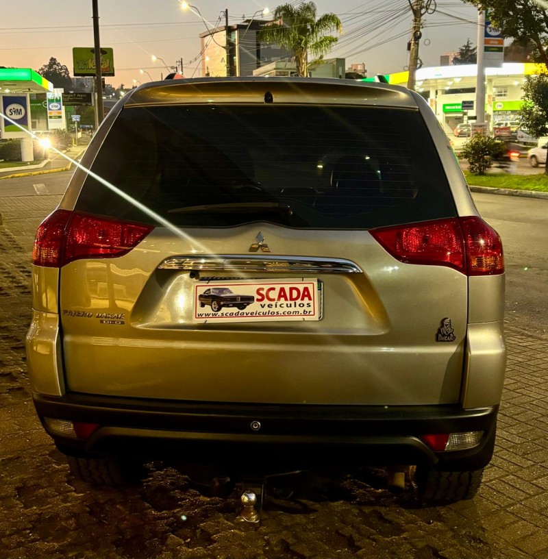 PAJERO DAKAR 3.2 4X4 16V TURBO INTERCOOLER DIESEL 4P AUTOMÁTICO - 2013 - CAXIAS DO SUL