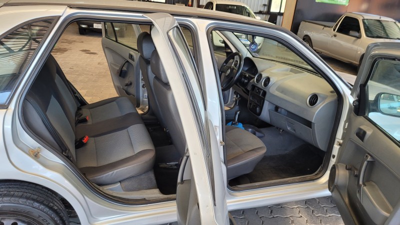 GOL 1.0 MI 8V FLEX 4P MANUAL G.IV - 2012 - GARIBALDI