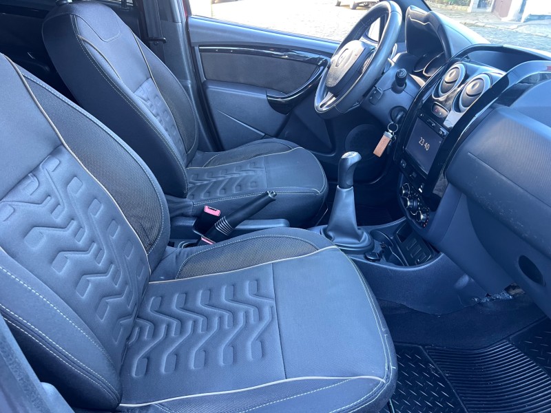 DUSTER 1.6 DYNAMIQUE 4X2 16V FLEX 4P MANUAL - 2016 - CAXIAS DO SUL