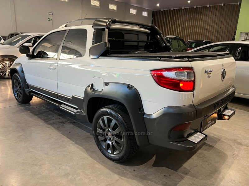 STRADA 1.8 MPI ADVENTURE CD 16V FLEX 3P MANUAL - 2018 - CAXIAS DO SUL
