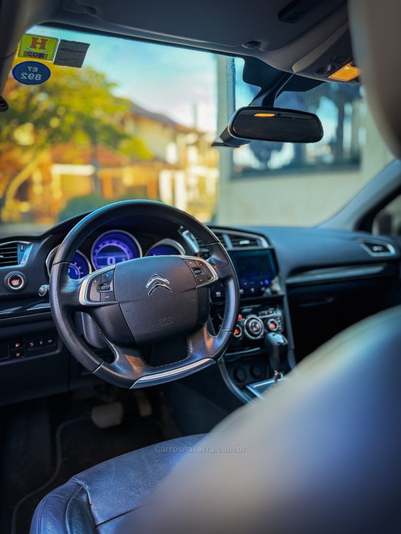 C4 LOUNGE 1.6 EXCLUSIVE 16V TURBO FLEX 4P AUTOMÁTICO - 2016 - CANOAS