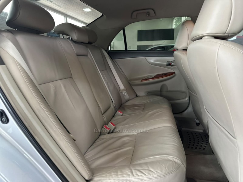 COROLLA 2.0 ALTIS 16V FLEX 4P AUTOMÁTICO - 2011 - NOVO HAMBURGO