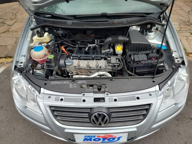 POLO SEDAN 1.6 MI 8V FLEX 4P MANUAL - 2011 - FLORES DA CUNHA