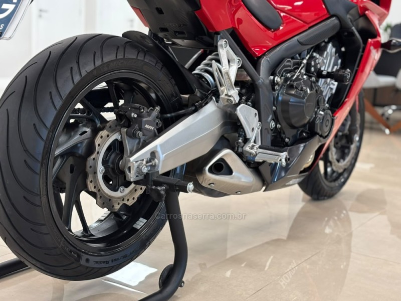 CBR 650F  - 2015 - CARLOS BARBOSA
