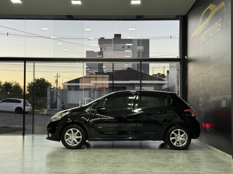 208 1.5 ACTIVE PACK 8V FLEX 4P MANUAL - 2014 - CAXIAS DO SUL