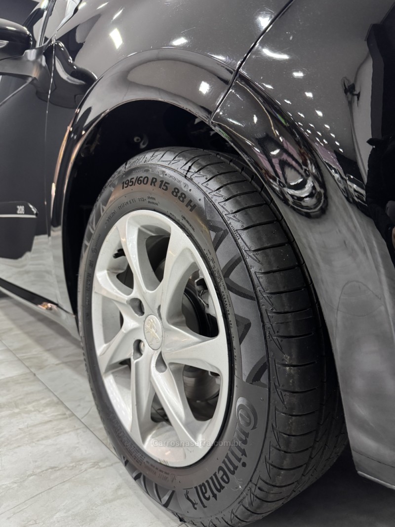 208 1.5 ACTIVE PACK 8V FLEX 4P MANUAL - 2014 - CAXIAS DO SUL