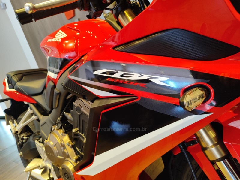 CBR 650R  - 2022 - ERECHIM