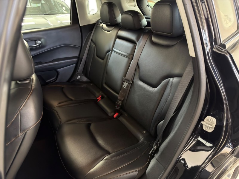 COMPASS 2.0 16V FLEX LIMITED AUTOMÁTICO - 2017 - CAXIAS DO SUL