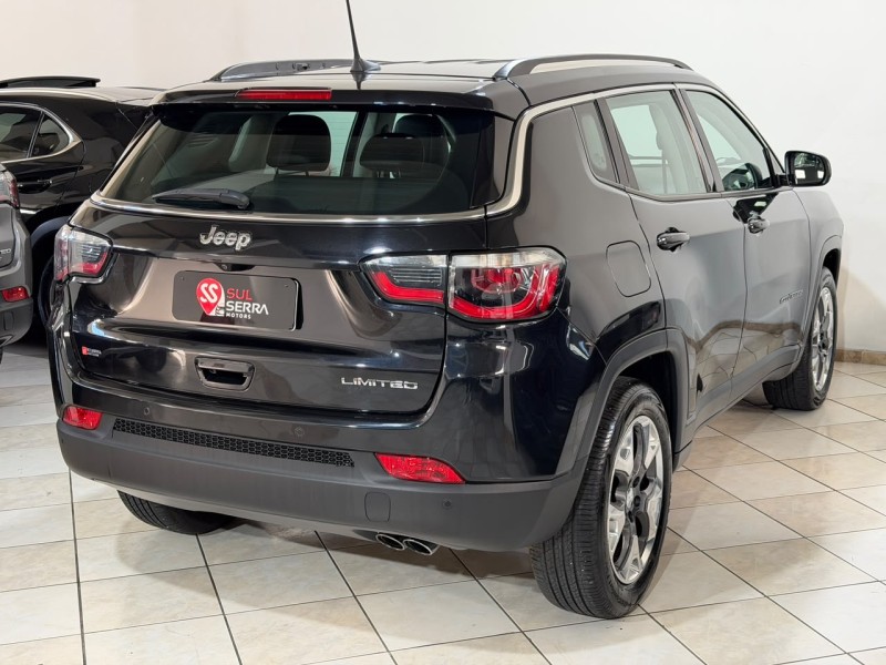 COMPASS 2.0 16V FLEX LIMITED AUTOMÁTICO - 2017 - CAXIAS DO SUL