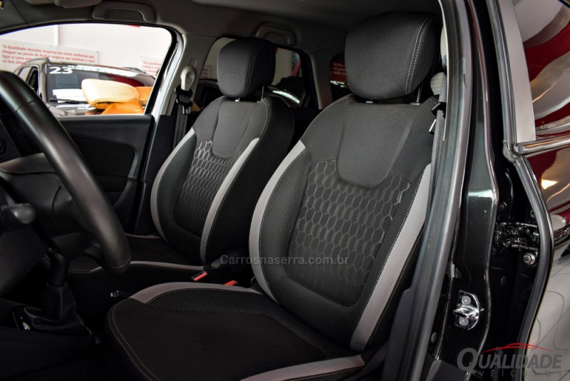 CAPTUR 1.6 16V SCE FLEX ZEN MANUAL - 2019 - SANTA CRUZ DO SUL