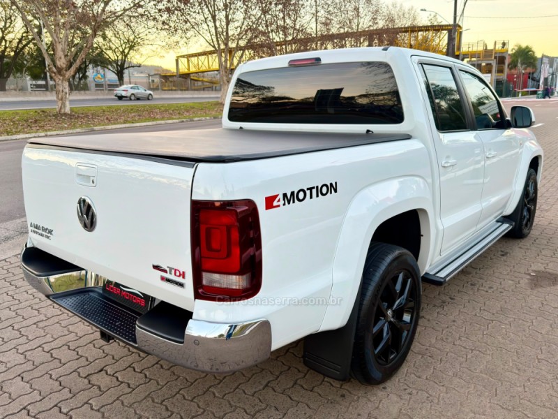 AMAROK 2.0 HIGHLINE 4X4 CD 16V TURBO INTERCOOLER DIESEL 4P AUTOMÁTICO - 2017 - ESTâNCIA VELHA