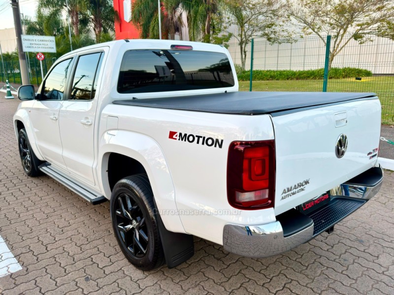AMAROK 2.0 HIGHLINE 4X4 CD 16V TURBO INTERCOOLER DIESEL 4P AUTOMÁTICO - 2017 - ESTâNCIA VELHA