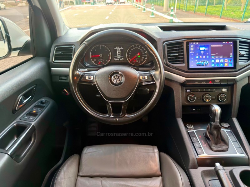 AMAROK 2.0 HIGHLINE 4X4 CD 16V TURBO INTERCOOLER DIESEL 4P AUTOMÁTICO - 2017 - ESTâNCIA VELHA