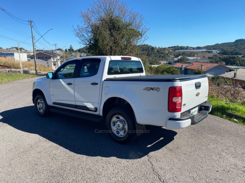 S10 2.8 LS 4X4 CD 16V TURBO DIESEL 4P MANUAL - 2023 - FLORES DA CUNHA