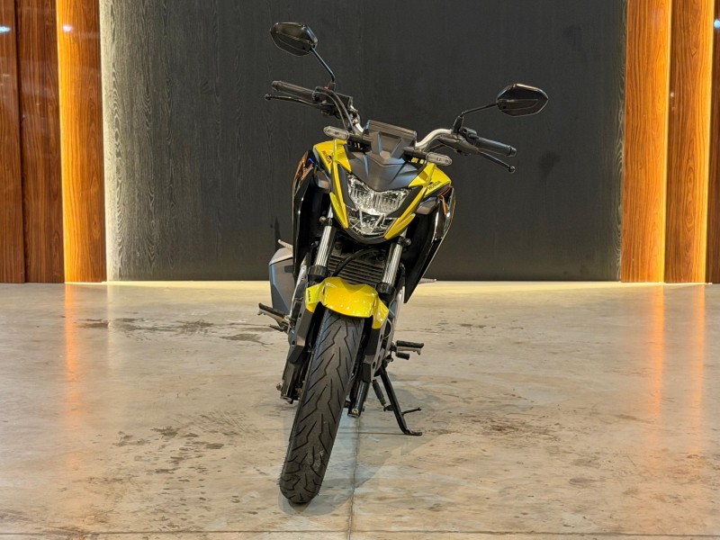CB 300F TWISTER ABS - 2023 - NOVO HAMBURGO