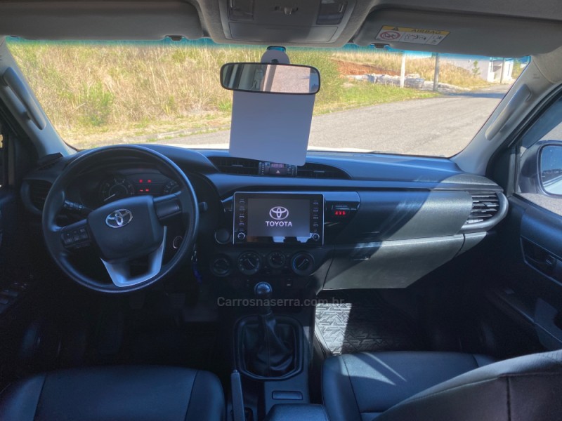 HILUX 2.8 4X4 CD 8V DIESEL 4P MANUAL - 2023 - FLORES DA CUNHA
