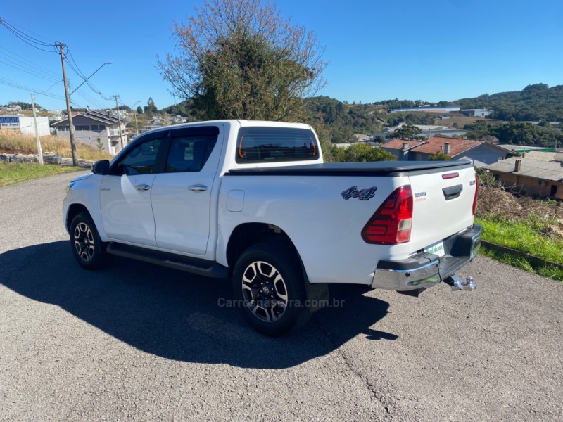 HILUX 2.8 4X4 CD 8V DIESEL 4P MANUAL - 2023 - FLORES DA CUNHA