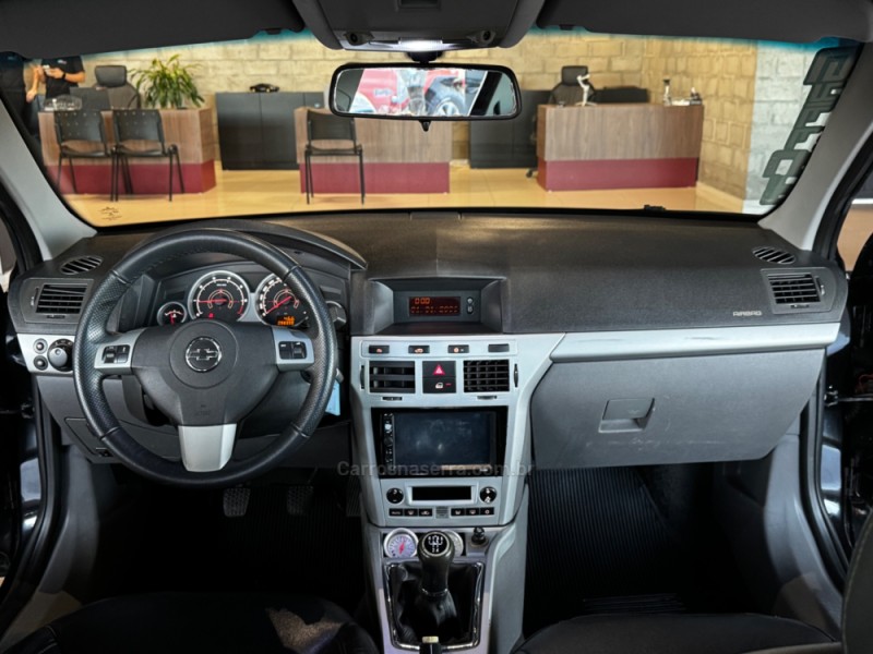 VECTRA 2.0 MPFI ELEGANCE 8V FLEX 4P MANUAL - 2010 - DOIS IRMãOS