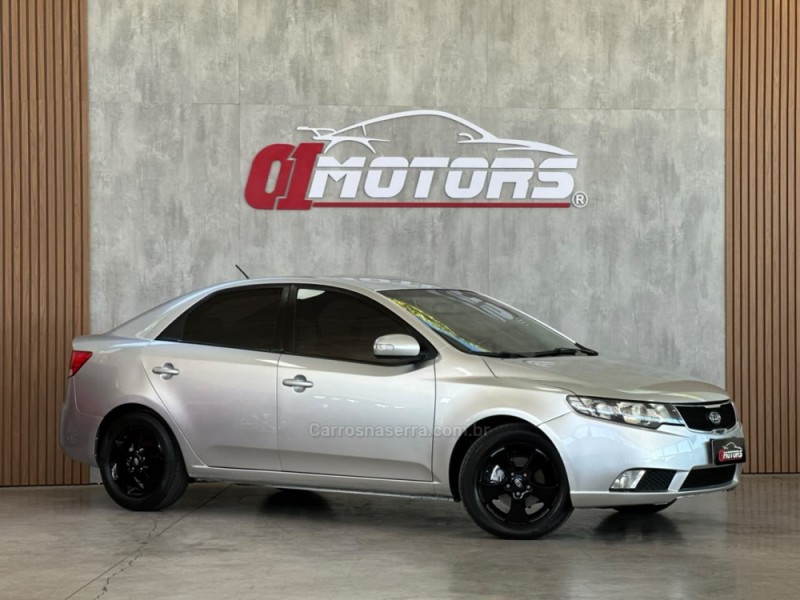 cerato 1.6 e.221 sedan 16v gasolina 4p automatico 2010 novo hamburgo