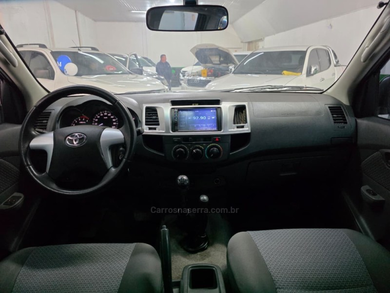 HILUX 3.0 4X4 8V DIESEL 4P MANUAL - 2013 - SAPUCAIA DO SUL