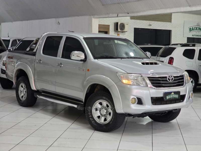 HILUX 3.0 4X4 8V DIESEL 4P MANUAL - 2013 - SAPUCAIA DO SUL