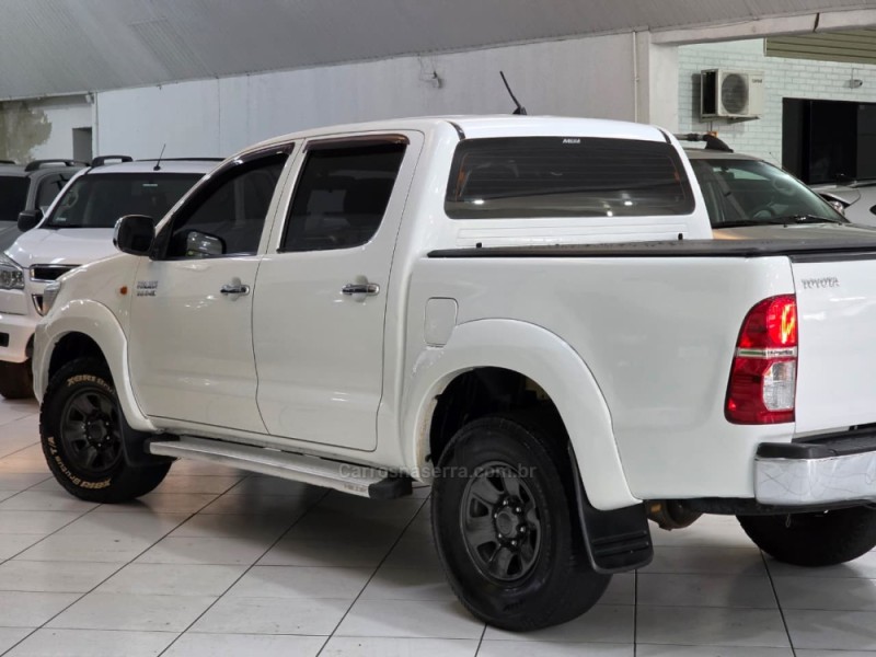 HILUX 2.8 4X4 CD 8V DIESEL 4P MANUAL - 2015 - SAPUCAIA DO SUL