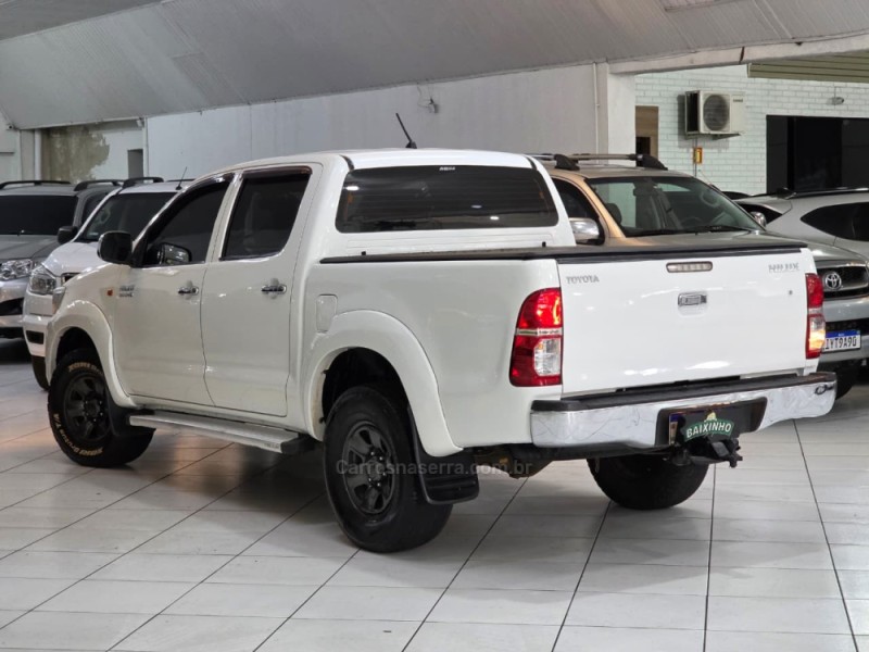 HILUX 2.8 4X4 CD 8V DIESEL 4P MANUAL - 2015 - SAPUCAIA DO SUL