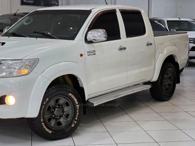 HILUX 2.8 4X4 CD 8V DIESEL 4P MANUAL - 2015 - SAPUCAIA DO SUL