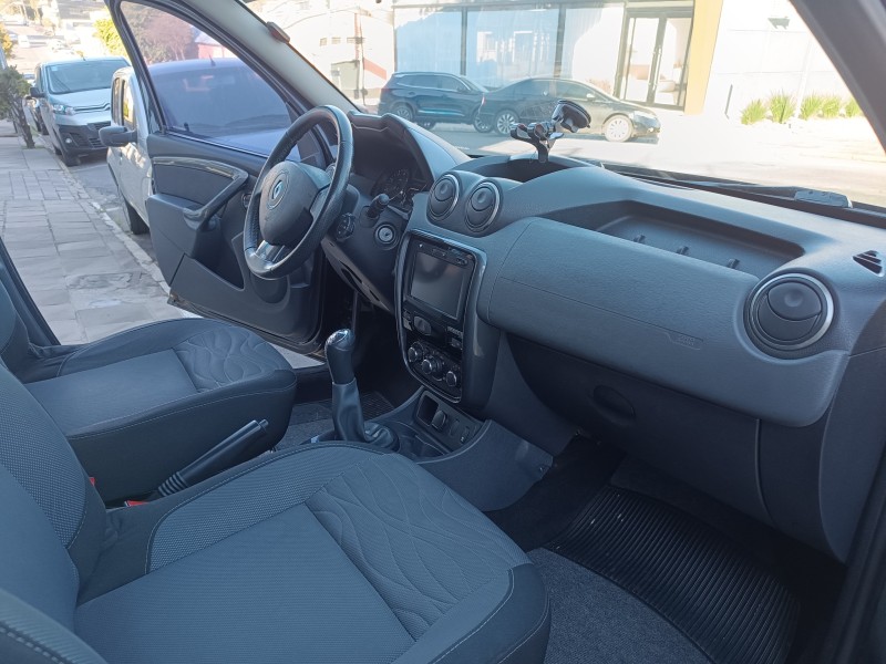 DUSTER 1.6 DYNAMIQUE 4X2 16V FLEX 4P MANUAL - 2013 - FLORES DA CUNHA