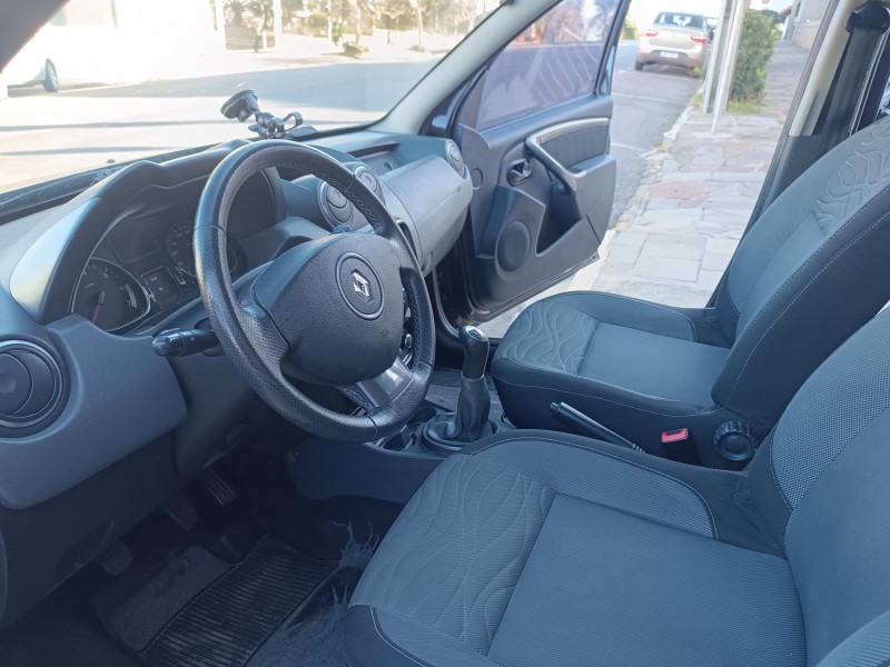 DUSTER 1.6 DYNAMIQUE 4X2 16V FLEX 4P MANUAL - 2013 - FLORES DA CUNHA