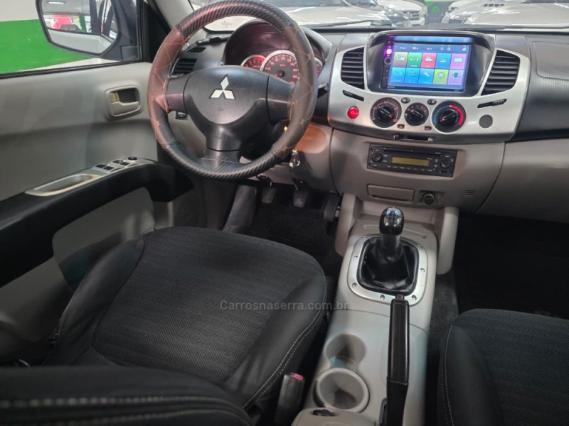 L200 TRITON 2.4 HLS 4X2 CD 16V FLEX 4P MANUAL - 2013 - SAPUCAIA DO SUL