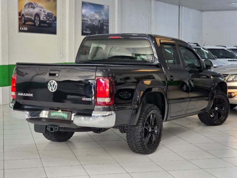 AMAROK 2.0 HIGHLINE 4X4 CD 16V TURBO INTERCOOLER DIESEL 4P AUTOMÁTICO - 2020 - SAPUCAIA DO SUL