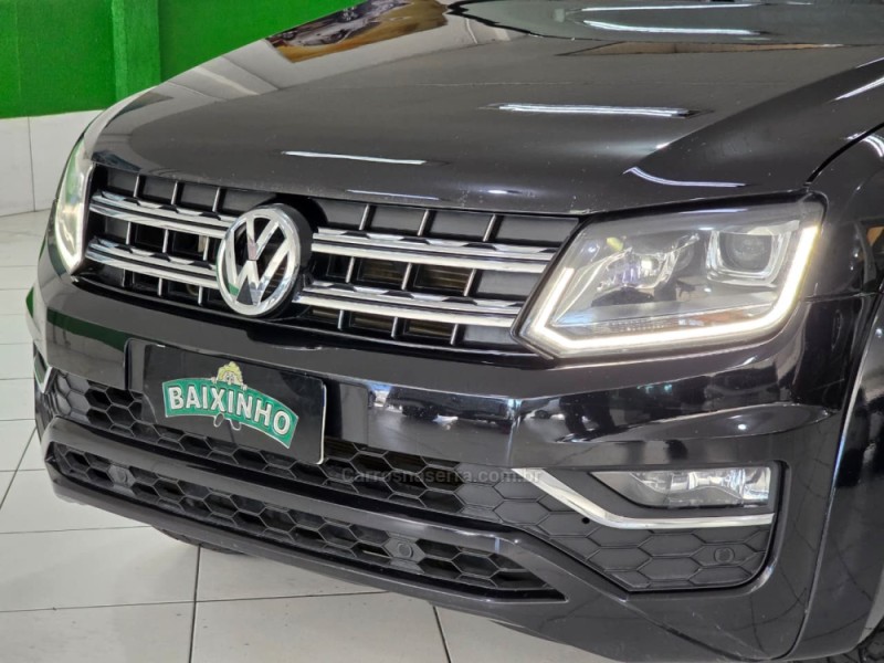 AMAROK 2.0 HIGHLINE 4X4 CD 16V TURBO INTERCOOLER DIESEL 4P AUTOMÁTICO - 2020 - SAPUCAIA DO SUL