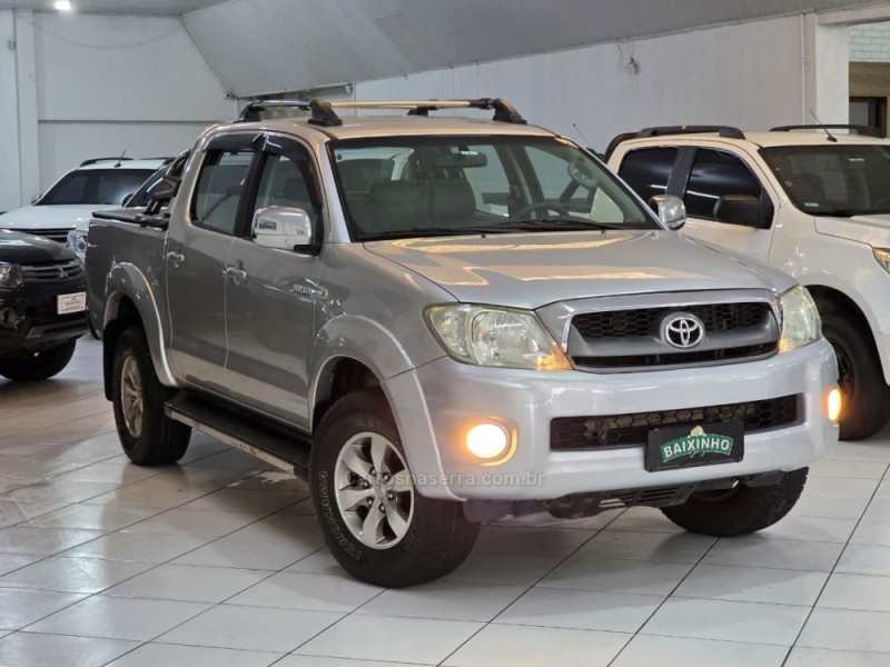 HILUX 2.7 SR 4X2 CD 16V GASOLINA 4P MANUAL - 2010 - SAPUCAIA DO SUL
