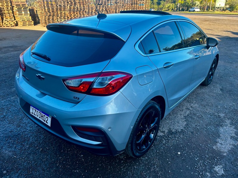 CRUZE 1.4 TURBO LTZ II 16V FLEX 4P AUTOMÁTICO - 2019 - SãO SEBASTIãO DO CAí