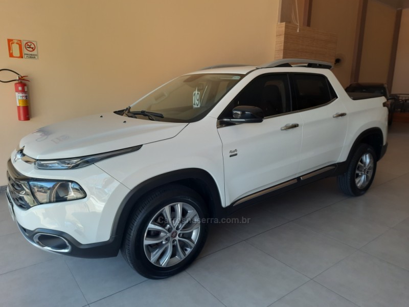 TORO 2.0 16V TURBO DIESEL VOLCANO AT9 4X4 AUTOMÁTICO - 2019 - BENTO GONçALVES