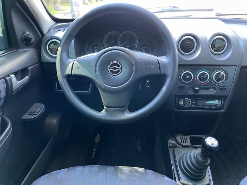 PRISMA 1.4 MPFI JOY 8V FLEX 4P MANUAL - 2009 - CAXIAS DO SUL