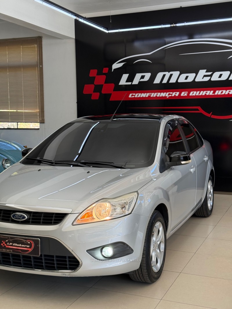 FOCUS 2.0 GLX 16V FLEX 4P MANUAL - 2013 - FARROUPILHA