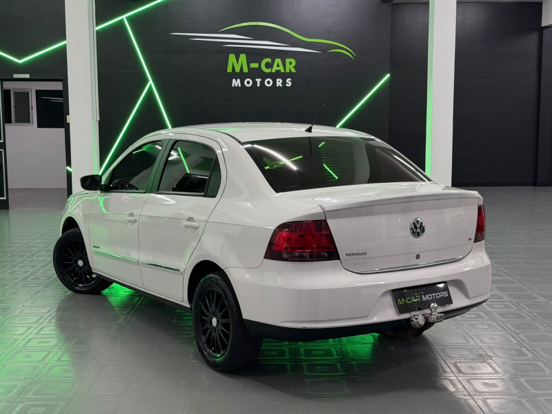 VOYAGE 1.6 MI COMFORTLINE 8V FLEX 4P MANUAL - 2010 - FELIZ