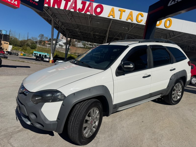 PALIO 1.8 MPI ADVENTURE WEEKEND 8V GASOLINA 4P MANUAL - 2015 - CAXIAS DO SUL