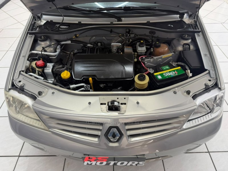 LOGAN 1.0 EXPRESSION 16V FLEX 4P MANUAL - 2010 - CAXIAS DO SUL