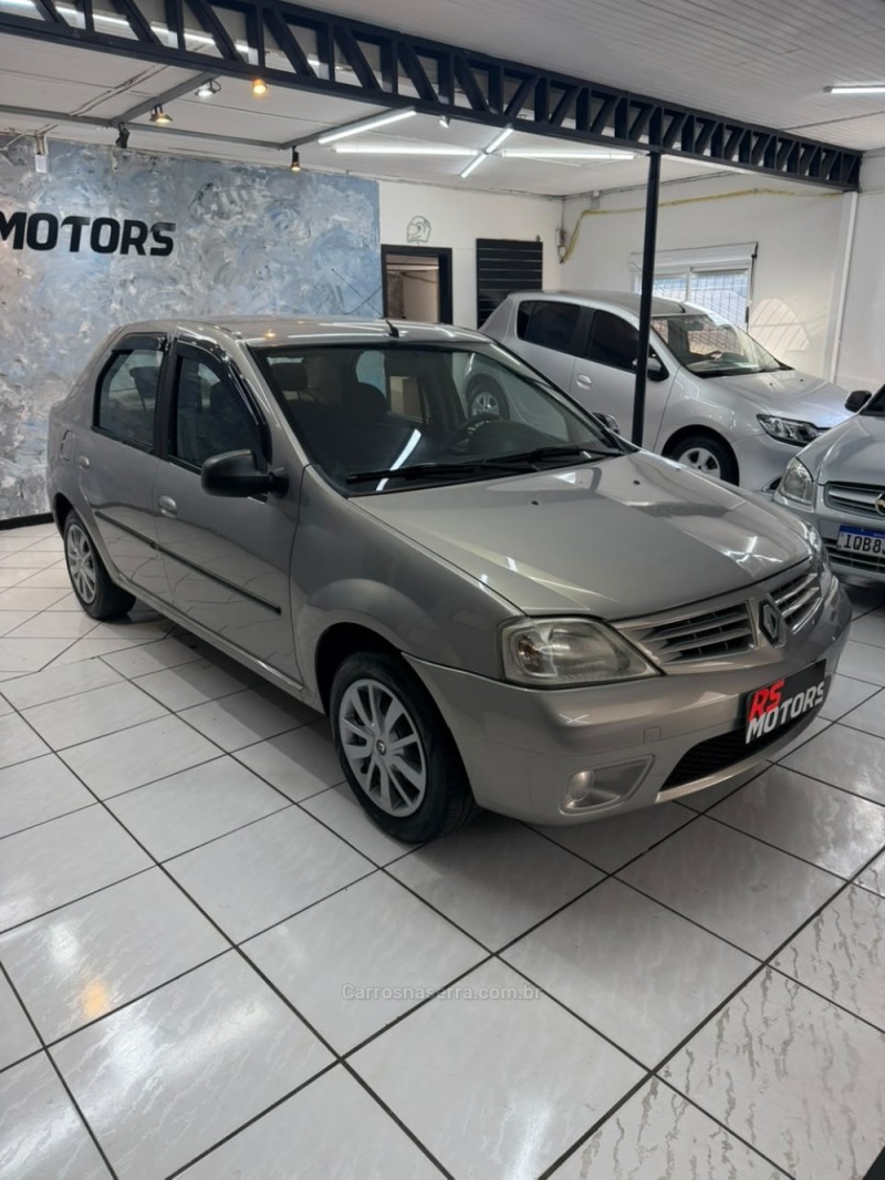 LOGAN 1.0 EXPRESSION 16V FLEX 4P MANUAL - 2010 - CAXIAS DO SUL