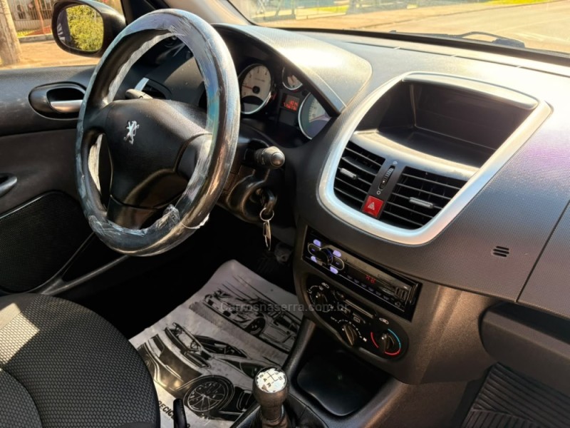 207 1.4 XR 8V FLEX 2P MANUAL - 2014 - ESTâNCIA VELHA
